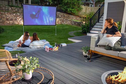 Mid Level Deck Gathering Hub Ideas