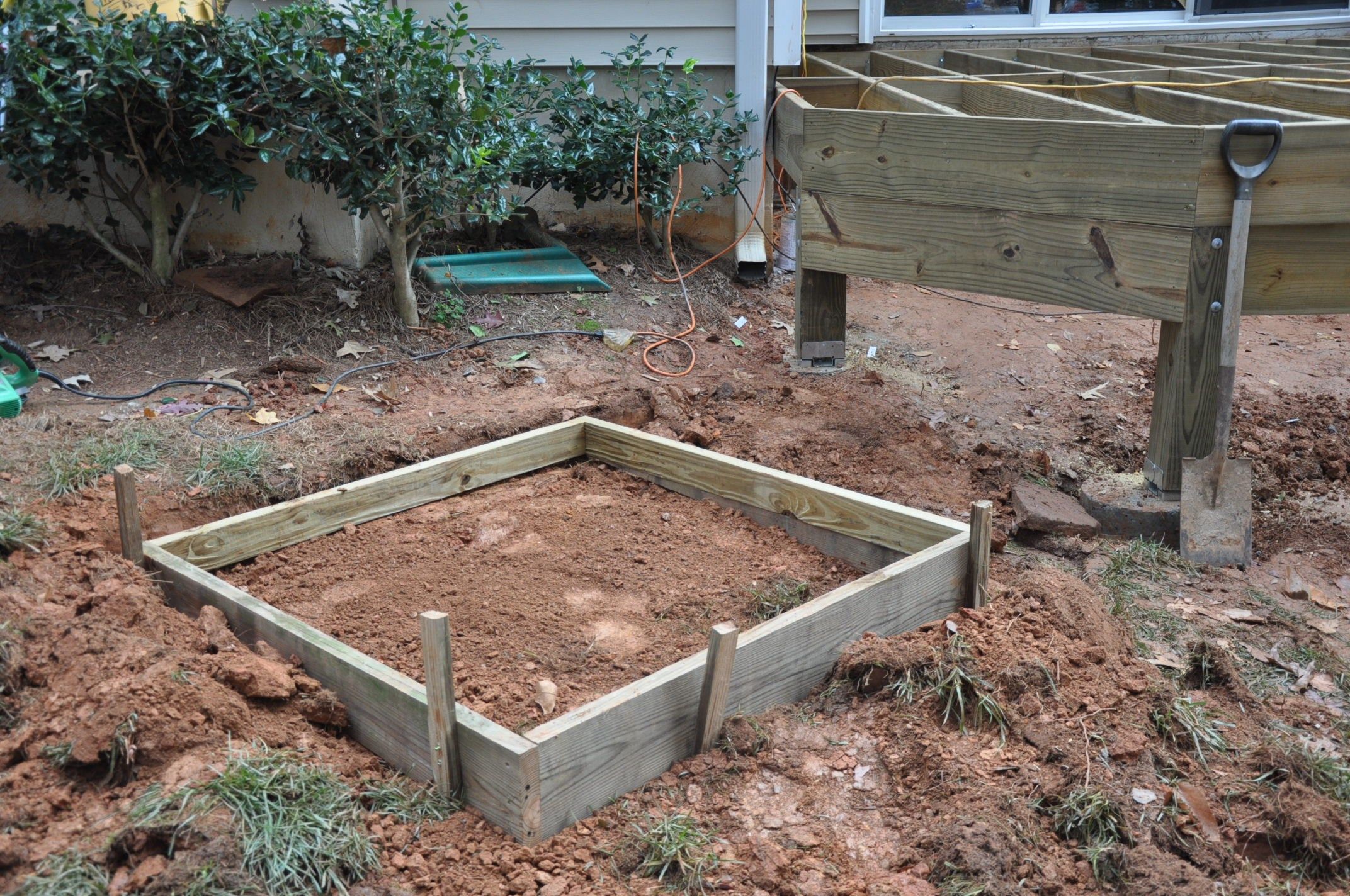 A box concrete form.