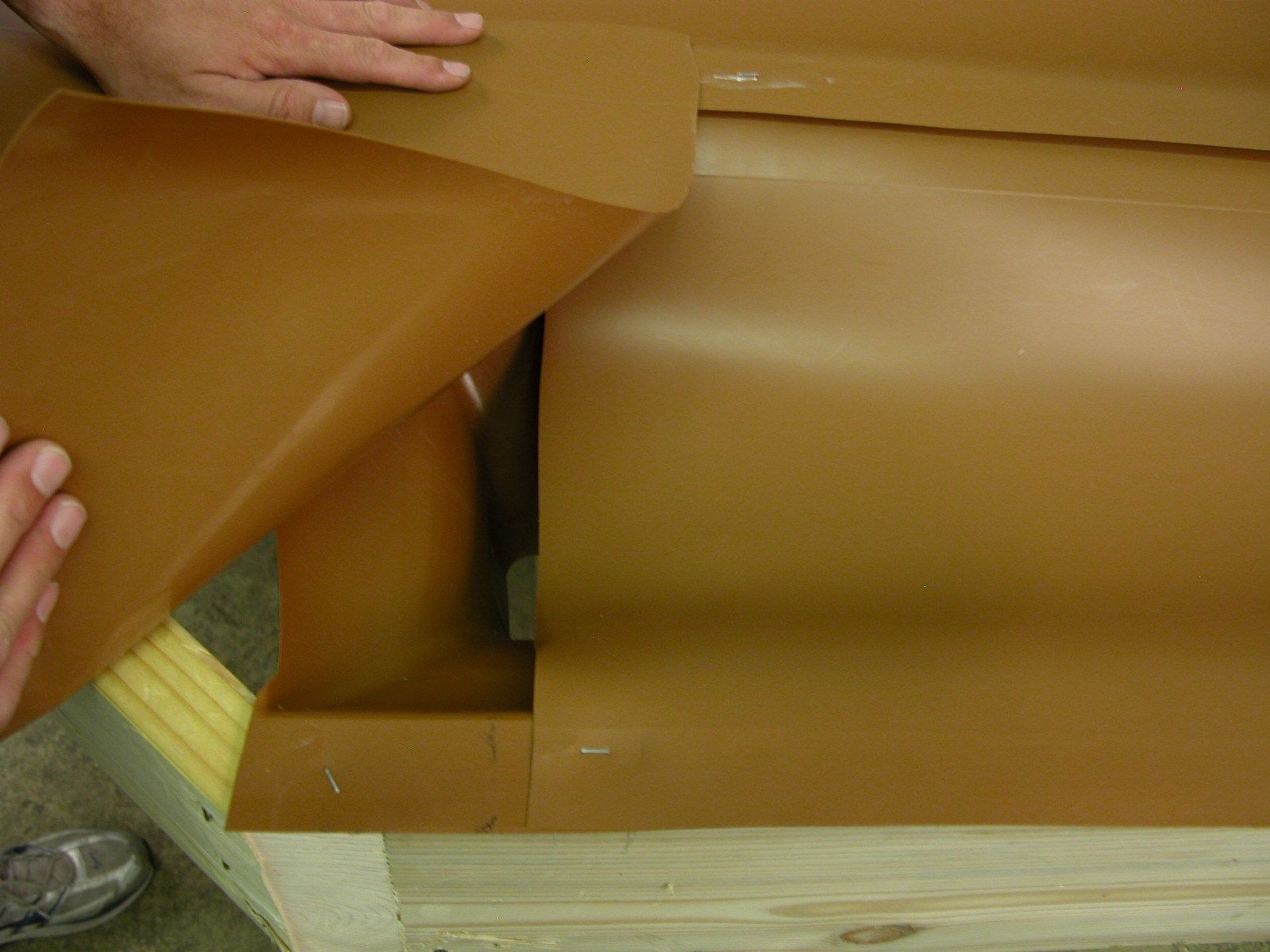 Fill in the small areas at the angles